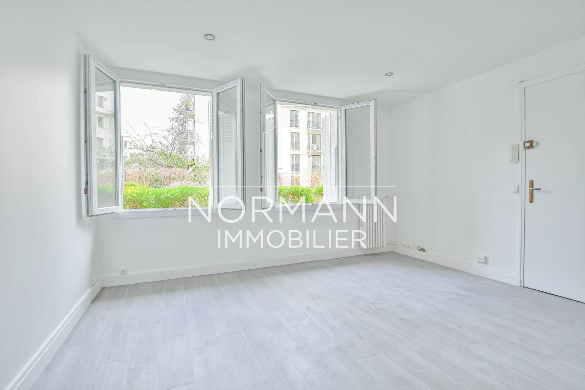 Sale Apartment Neuilly-sur-Seine